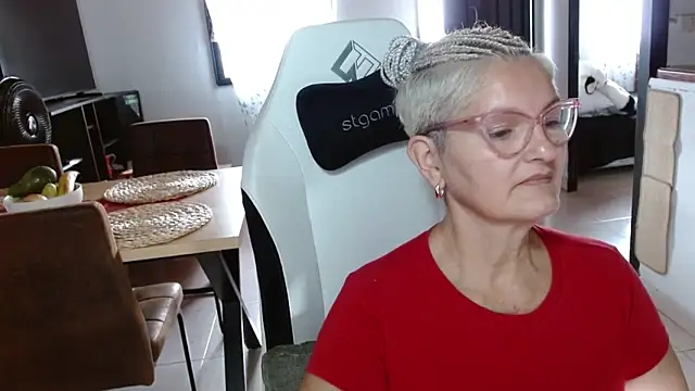 bety-cum2 online show from February 3, 2:11 pm