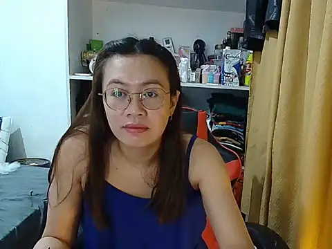 crizzybel online show from February 10, 10:46 pm