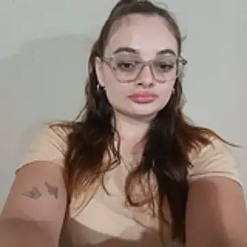 Emmacut online show from February 3, 11:18 pm