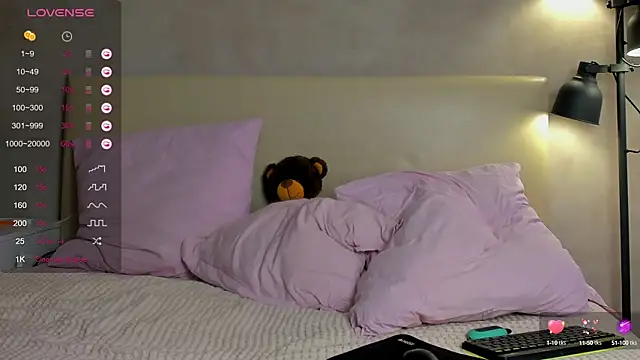  ice ba by online show from September 13, 9:23 pm