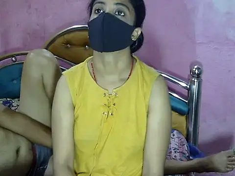 Indian Horny Wife online show from March 12, 7:38 pm