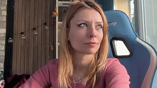 karo123421 online show from February 13, 11:12 am