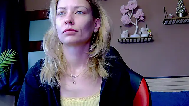 karo123421 online show from December 15, 6:51 am