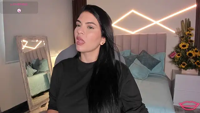 Veronicalanx1 online show from February 25, 12:26 pm