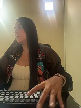 kendall 52 online show from March 21, 3:06 pm