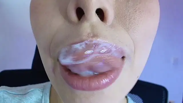 lisbet21x online show from January 17, 8:05 pm