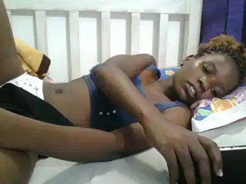 Snapshot of sweetchic_ chatting on October 21, 6:56 pm sweetchic online show from October 21, 6:56 pm