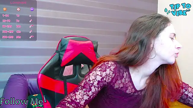 iris nikhols online show from December 18, 3:00 am