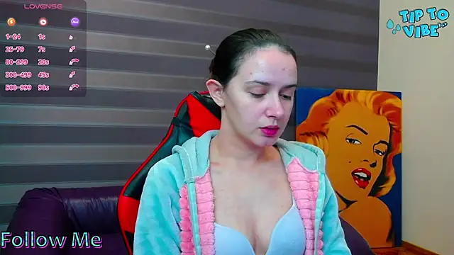 iris nikhols online show from November 11, 4:08 am