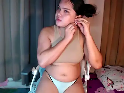 sweet prettygirl online show from February 1, 8:51 pm