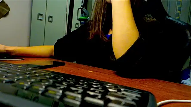 GodlyTheia online show from February 5, 3:15 pm