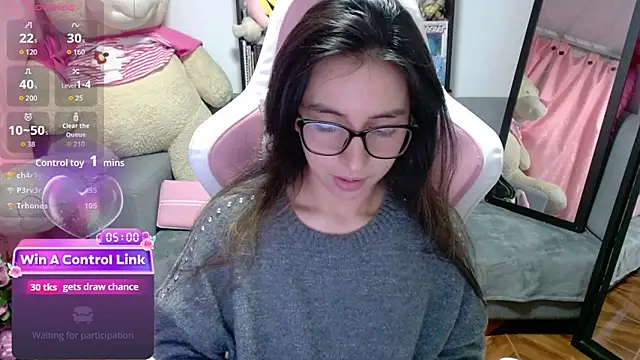 Maggie Fox3 online show from February 25, 7:07 am