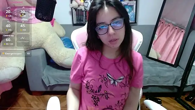 Maggie Fox3 online show from March 8, 3:54 am