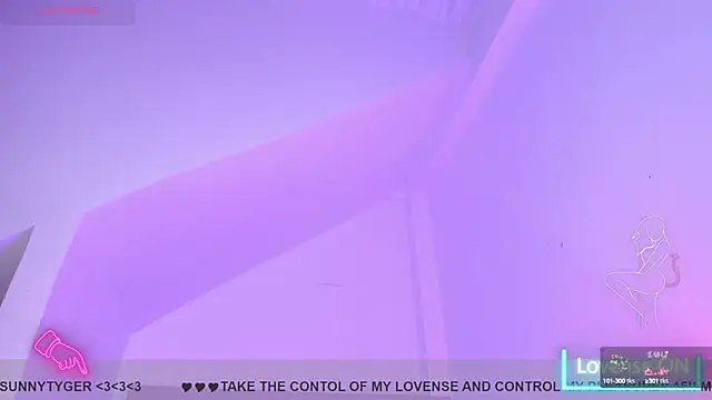 VictoriaVX online show from October 1, 9:42 pm