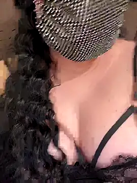 Emy-sexy online show from November 15, 10:44 pm