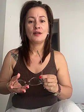 Verito hot online show from February 7, 6:23 pm