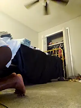 oliviaprettypussy online show from April 18, 2:25 am