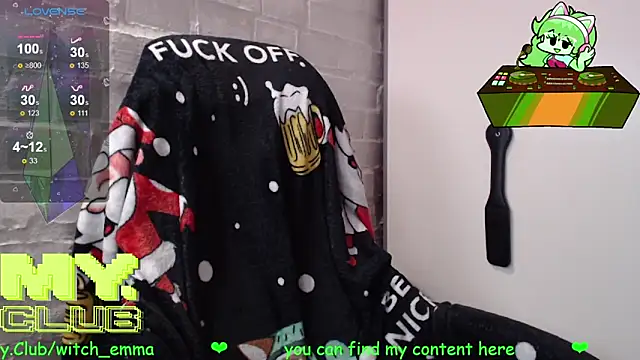 Witch Emma online show from December 19, 3:04 pm