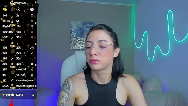 Snapshot of barbie_scoth_ chatting on October 25, 10:27 pm barbie scoth  online show from October 25, 10:27 pm