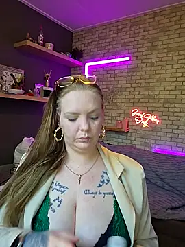 Melissa1994- online show from April 21, 1:40 pm