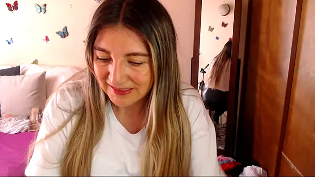 Jolie-Mature online show from March 27, 9:26 pm