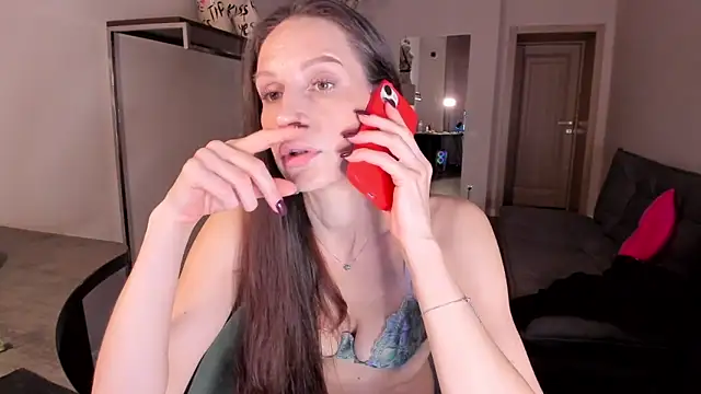 Mila Anders online show from November 19, 7:52 am