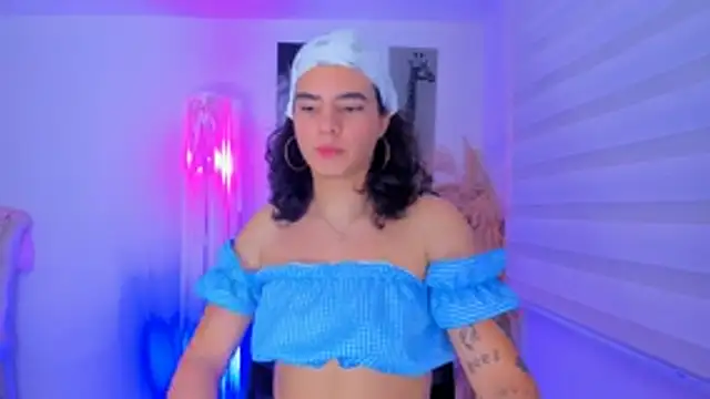 alask pears0 online show from October 26, 2:01 pm