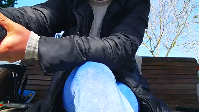 SquirtyMellissaLabia online show from March 11, 9:13 am