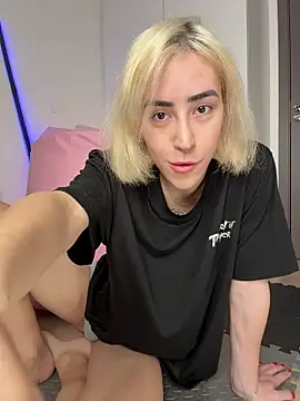 Snapshot of laliwhite chatting on September 22, 11:25 pm laliwhite online show from September 22, 11:25 pm