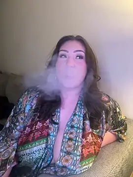 RosieDixx online show from April 2, 4:43 am