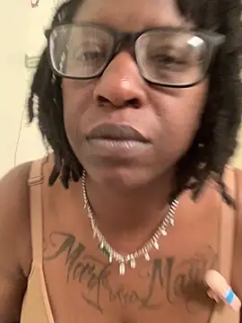 markquanna online show from June 20, 9:18 pm