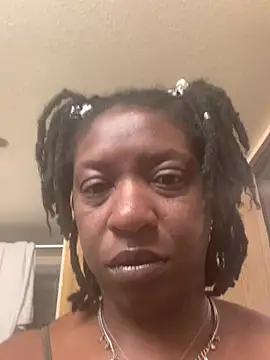 markquanna online show from July 24, 3:32 pm