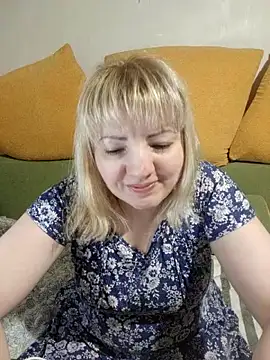 stefanyharper16 online show from March 26, 1:19 am