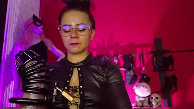 MistressSlut1 online show from February 20, 11:12 am