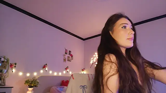 SoeTheReal online show from April 5, 6:07 pm