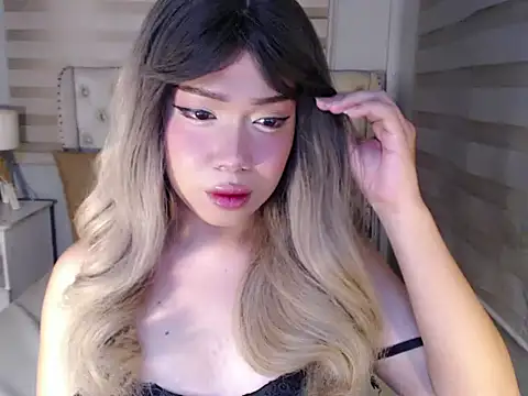 RebecaNextToYou online show from February 22, 6:20 pm