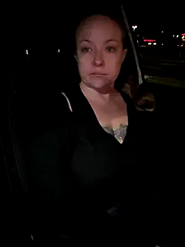 julimonroe online show from December 2, 4:58 am