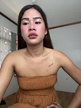 princessjadexx online show from April 6, 5:52 am