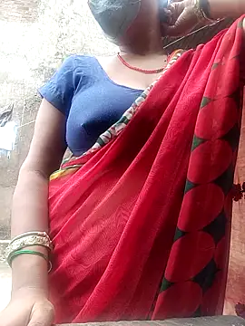 Snapshot of Lattika-Bhabhi chatting on September 9, 7:52 am Lattika-Bhabhi online show from September 9, 7:52 am