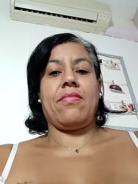 Snapshot of Molly_newman6 chatting on October 25, 4:47 pm Molly newman6 online show from October 25, 4:47 pm