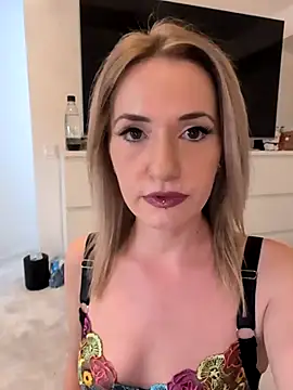 GangBangKitty online show from September 12, 4:14 pm