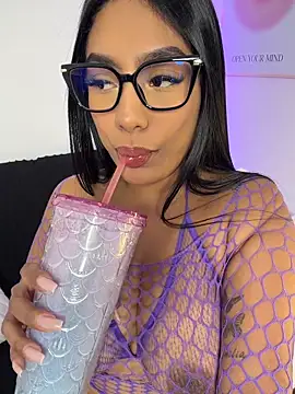 Sara mocca  online show from March 5, 7:42 pm