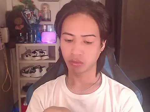 Manilagirl xx online show from March 10, 6:06 am