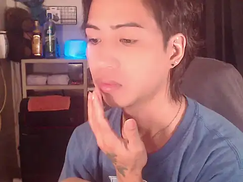 Manilagirl xx online show from June 14, 4:57 am