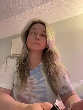 Vivian MayXxX online show from July 11, 9:37 pm