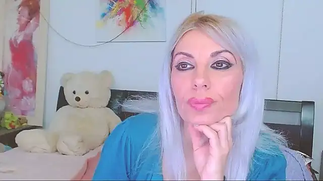 HoneyLara online show from March 24, 10:26 pm