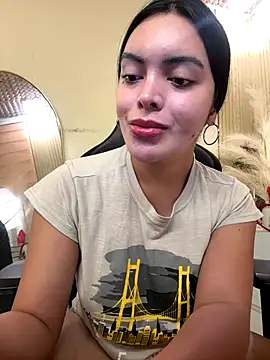 TS-SimplyTheBest online show from December 16, 8:31 am