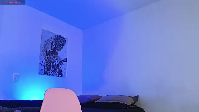 Corina Ts online show from September 24, 7:46 pm