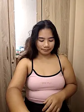 Snapshot of Kissy07 chatting on September 22, 9:24 pm Kissy07 online show from September 22, 9:24 pm