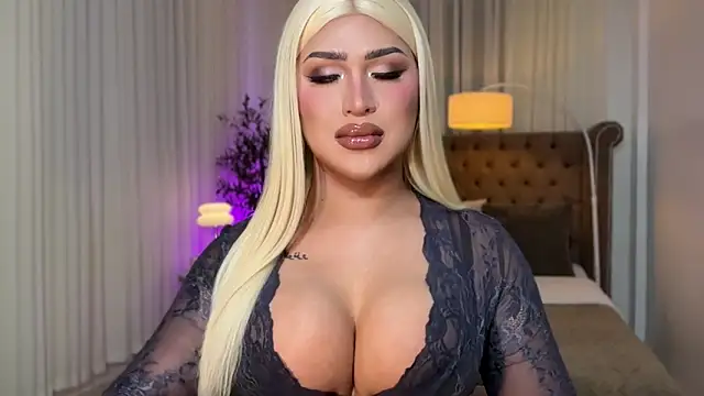 Your Majesty Tyra online show from October 21, 5:44 am